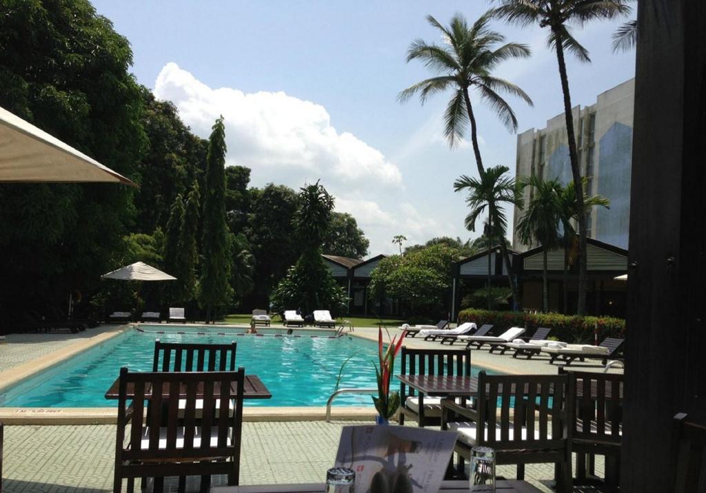 Douala Rabingha Hotel Zewnętrze zdjęcie