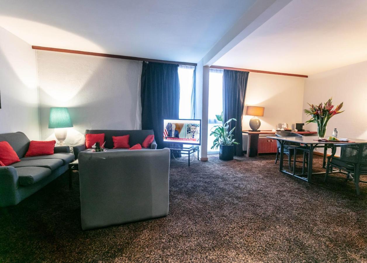 Douala Rabingha Hotel Zewnętrze zdjęcie