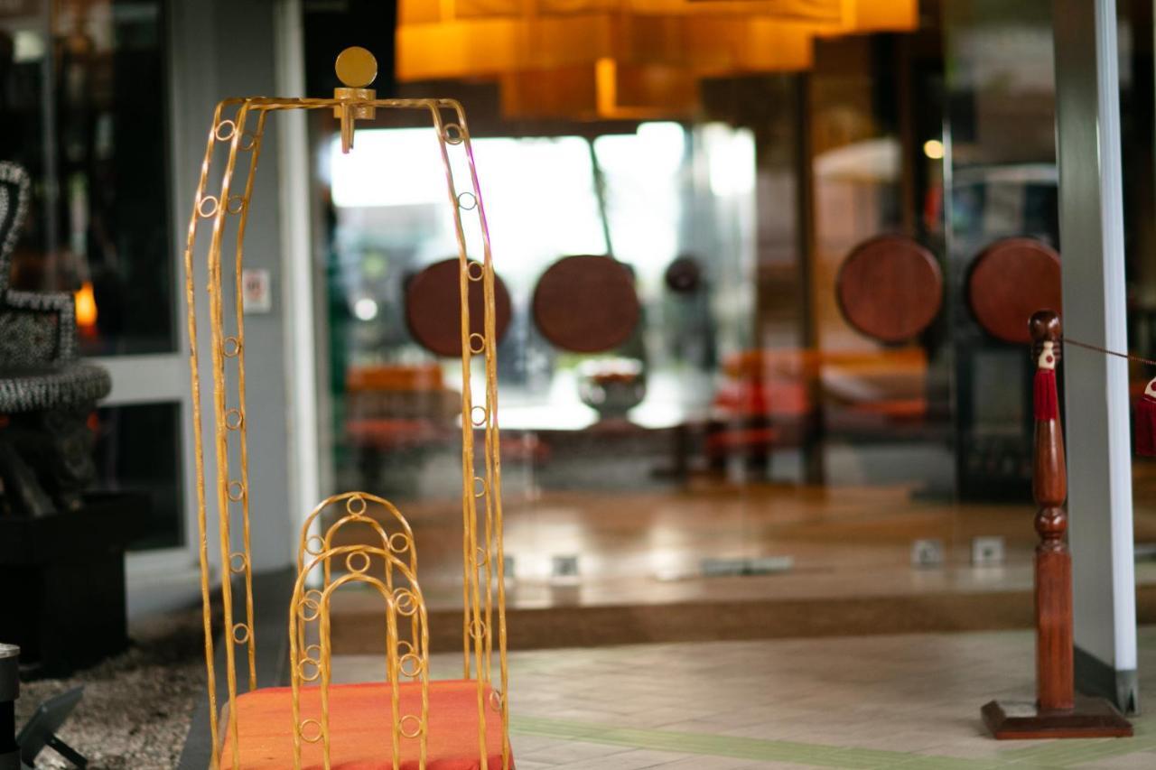 Douala Rabingha Hotel Zewnętrze zdjęcie